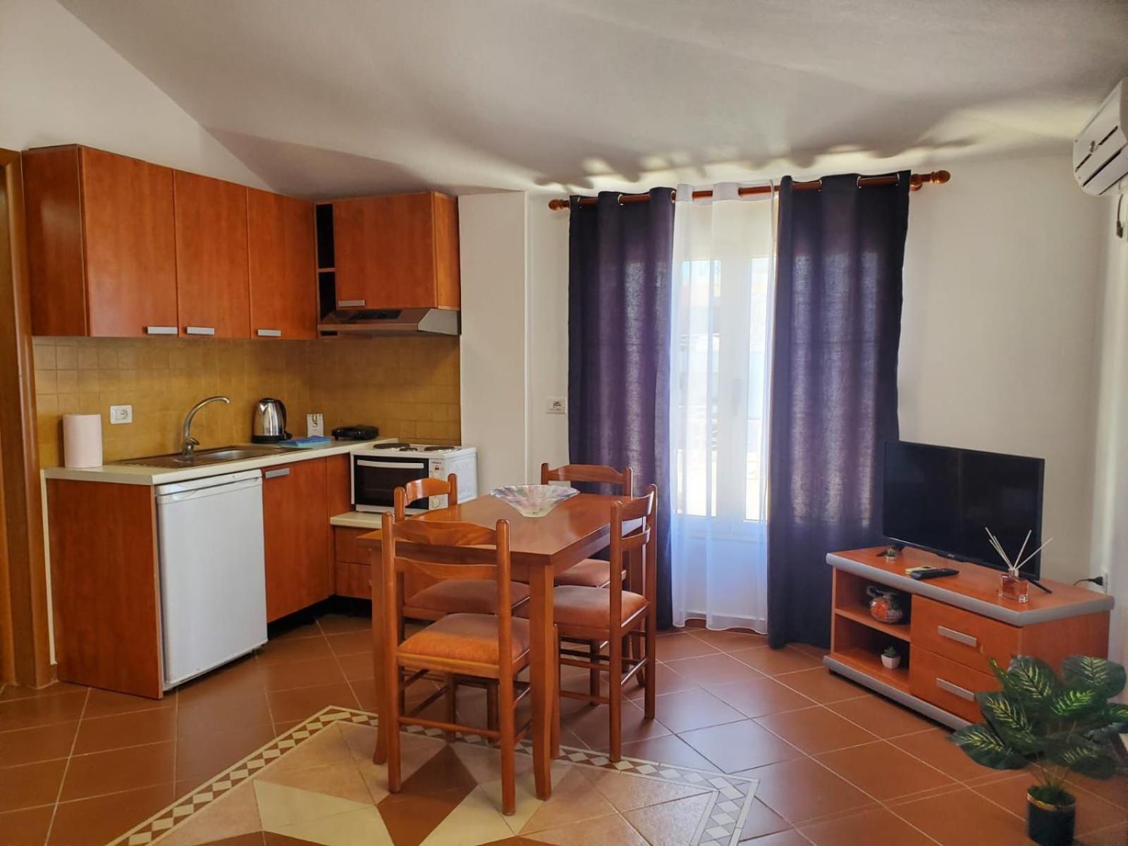 Summer Gate Apartment Saranda Zewnętrze zdjęcie